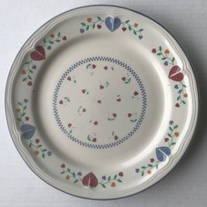 Set Of 2 Vintage Newcor “Legacy Hearts” Dinner Plates 10.5”